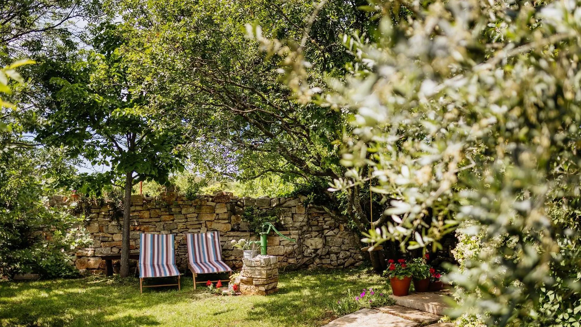 Peroj'S Green Oasis - Holiday Home