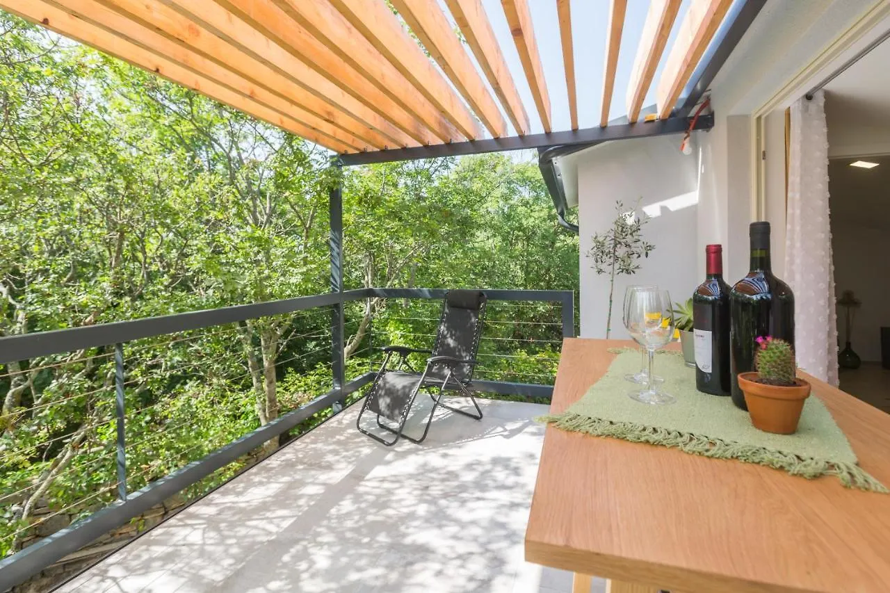 Peroj'S Green Oasis - Holiday Home